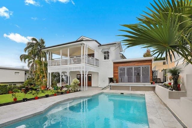 Centennial Hills REALTOR® — Dr. Jan Duffy